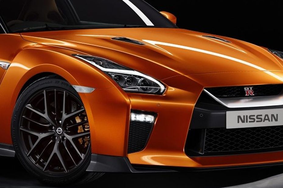 2022 Nissan GT-R Interior Review - Seating, Infotainment, Dashboard and  Features | CarIndigo.com