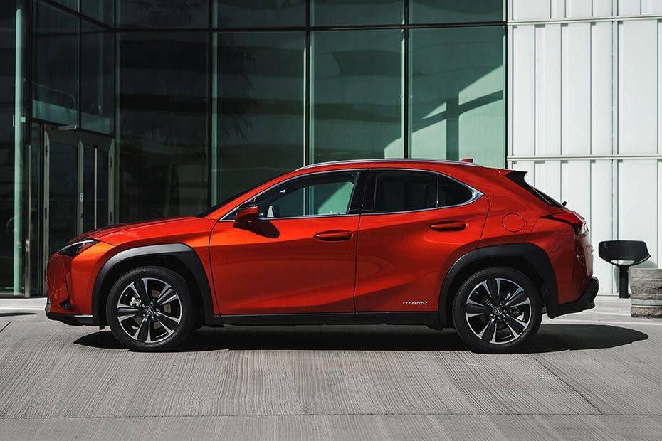 New Lexus UX 2024 Price, Specs, & June Promotions Singapore