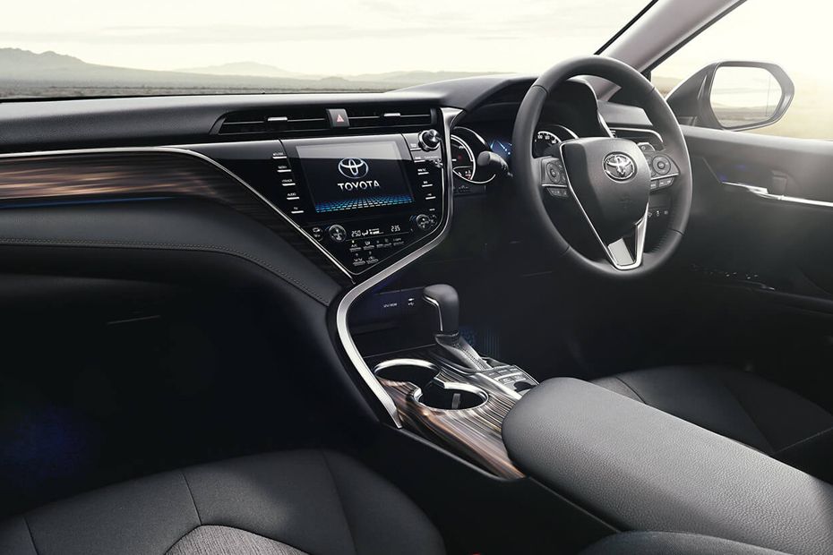 New Toyota Camry 2024 Price, Specs, & April Promotions Singapore