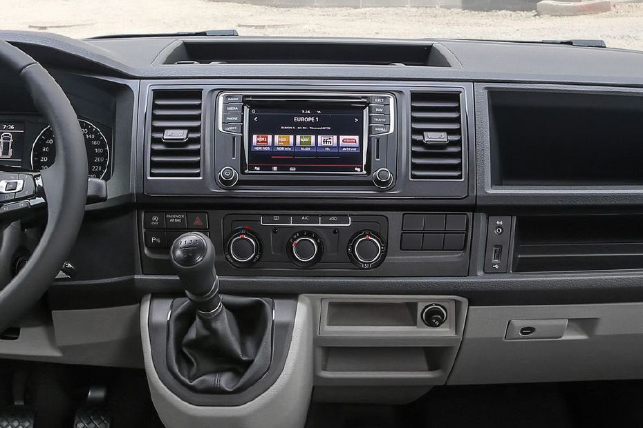 Volkswagen Transporter 2026 Interior Exterior Images Transporter 