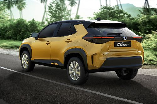 Rear Cross Side View of Toyota Yaris Cross