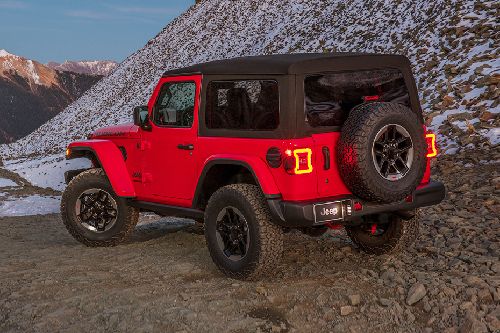 Rear Cross Side View of Jeep Wrangler  Rear Cross Side View of Jeep Wrangler