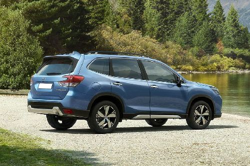 Subaru Forester 21 2 0i L Eyesight 21 Price List Promotions Specs Oto