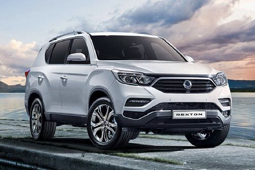 Ssangyong Rexton Front Cross Side View Ssangyong Rexton Front Cross Side View