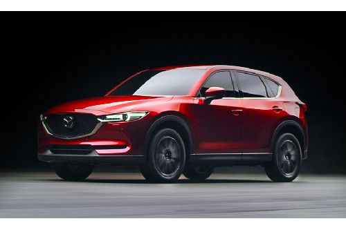 CX-5 Front deep low Angle View CX-5 Front deep low Angle View