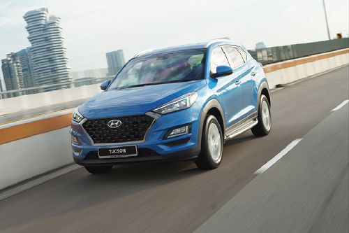 Hyundai Tucson Front Side View Hyundai Tucson Front Side View