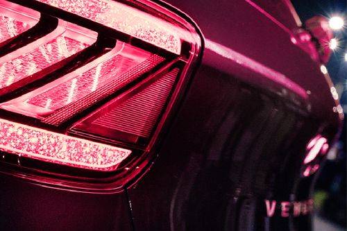 hyundai venue tail light