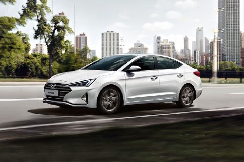 Hyundai Avante Front Side View Hyundai Avante Front Side View