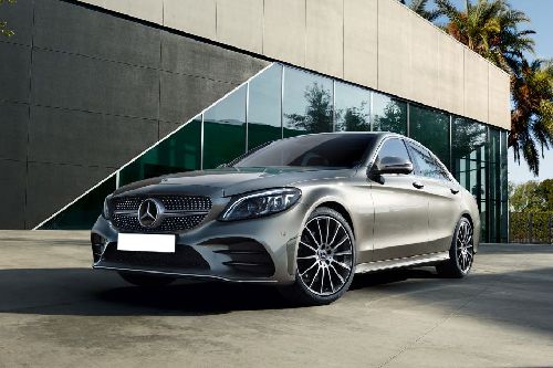Mercedes-Benz C-Class Saloon Front Side View Mercedes-Benz C-Class Saloon Front Side View