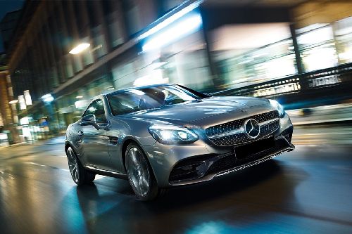 Mercedes-Benz SLC Roadster Front Medium View