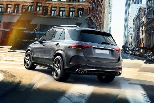 Rear Cross Side View of Mercedes-Benz GLE Class Rear Cross Side View of Mercedes-Benz GLE Class