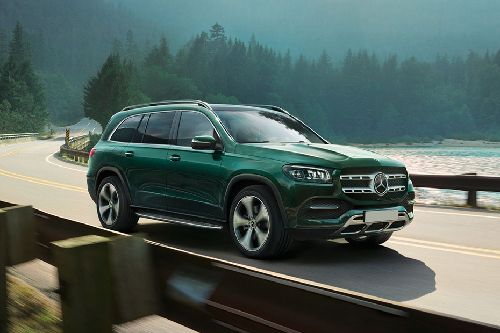 Mercedes-Benz GLS Class Front Medium View Mercedes-Benz GLS Class Front Medium View