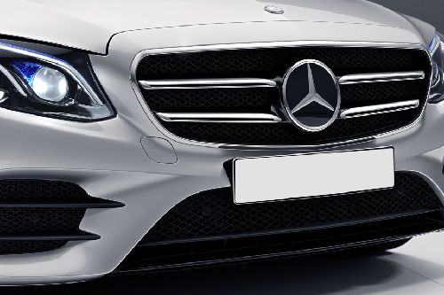 E-Class Saloon Grille View E-Class Saloon Grille View