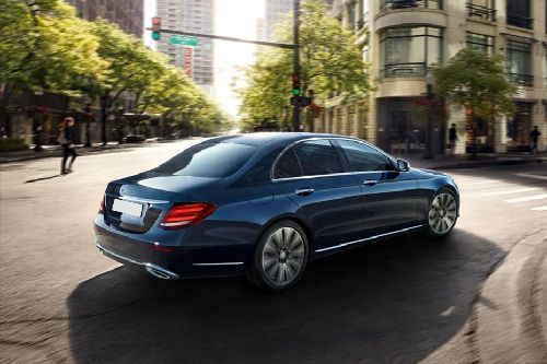 E-Class Saloon Rear Medium Side View E-Class Saloon Rear Medium Side View