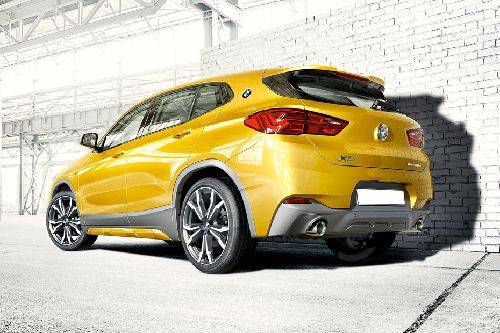 Rear Cross Side View of BMW X2