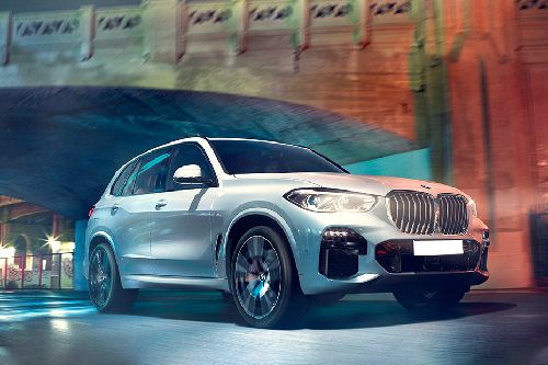 BMW X5 Front Cross Side View BMW X5 Front Cross Side View