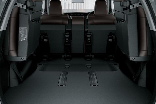 Folding Seats of Toyota Fortuner Folding Seats of Toyota Fortuner
