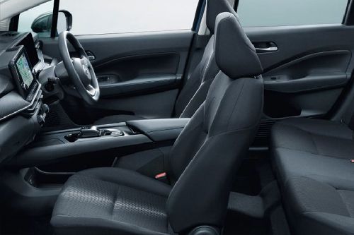 Note e-Power Front Seats Note e-Power Front Seats