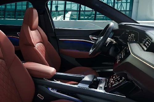 e-Tron S Sportback Front Seats e-Tron S Sportback Front Seats