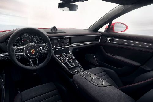 Dashboard View of Panamera Dashboard View of Panamera