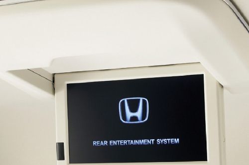Rear Seat Entertainment of Honda Odyssey Rear Seat Entertainment of Honda Odyssey