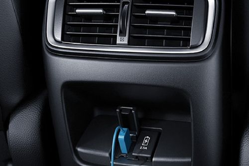 Power Accessories Outlet View of Honda CR-V Power Accessories Outlet View of Honda CR-V