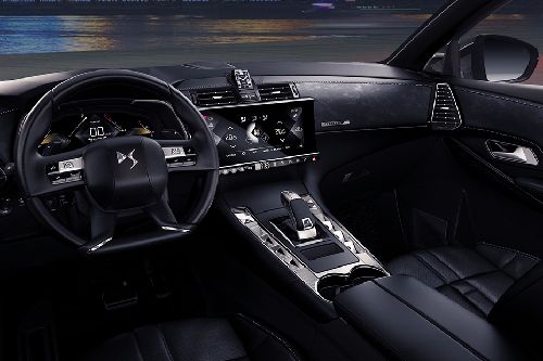 Dashboard View of 7 Crossback Dashboard View of 7 Crossback