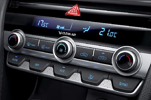 Front AC Controls of Hyundai Avante Front AC Controls of Hyundai Avante