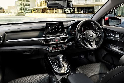 Dashboard View of Cerato Dashboard View of Cerato