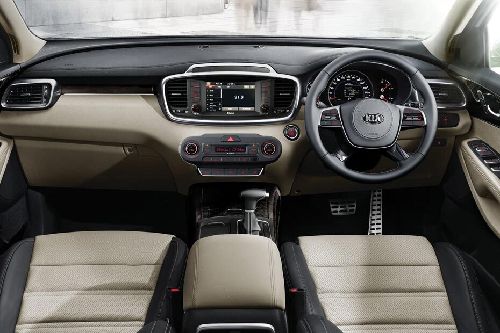 Dashboard View of Sorento Dashboard View of Sorento