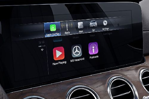 E-Class Saloon touch screen E-Class Saloon touch screen