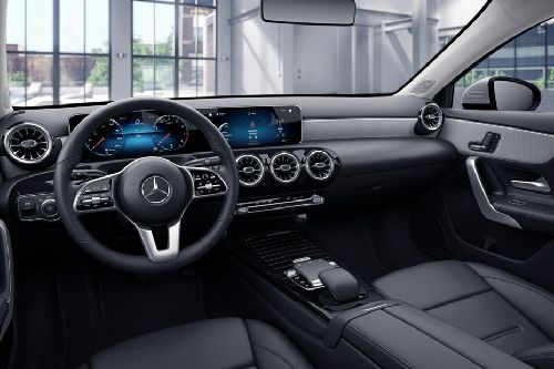 Dashboard View of A-Class Dashboard View of A-Class