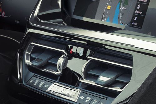 Z4 Front Ac Vents Z4 Front Ac Vents